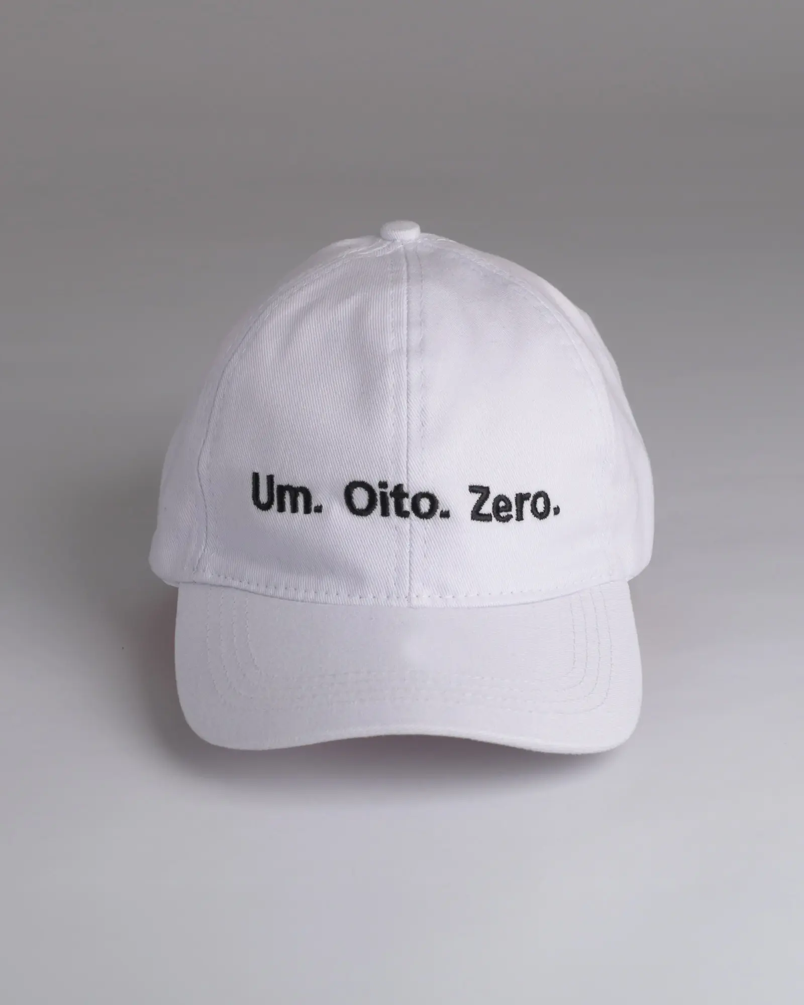 Boné Branco Um.Oito.Zero
